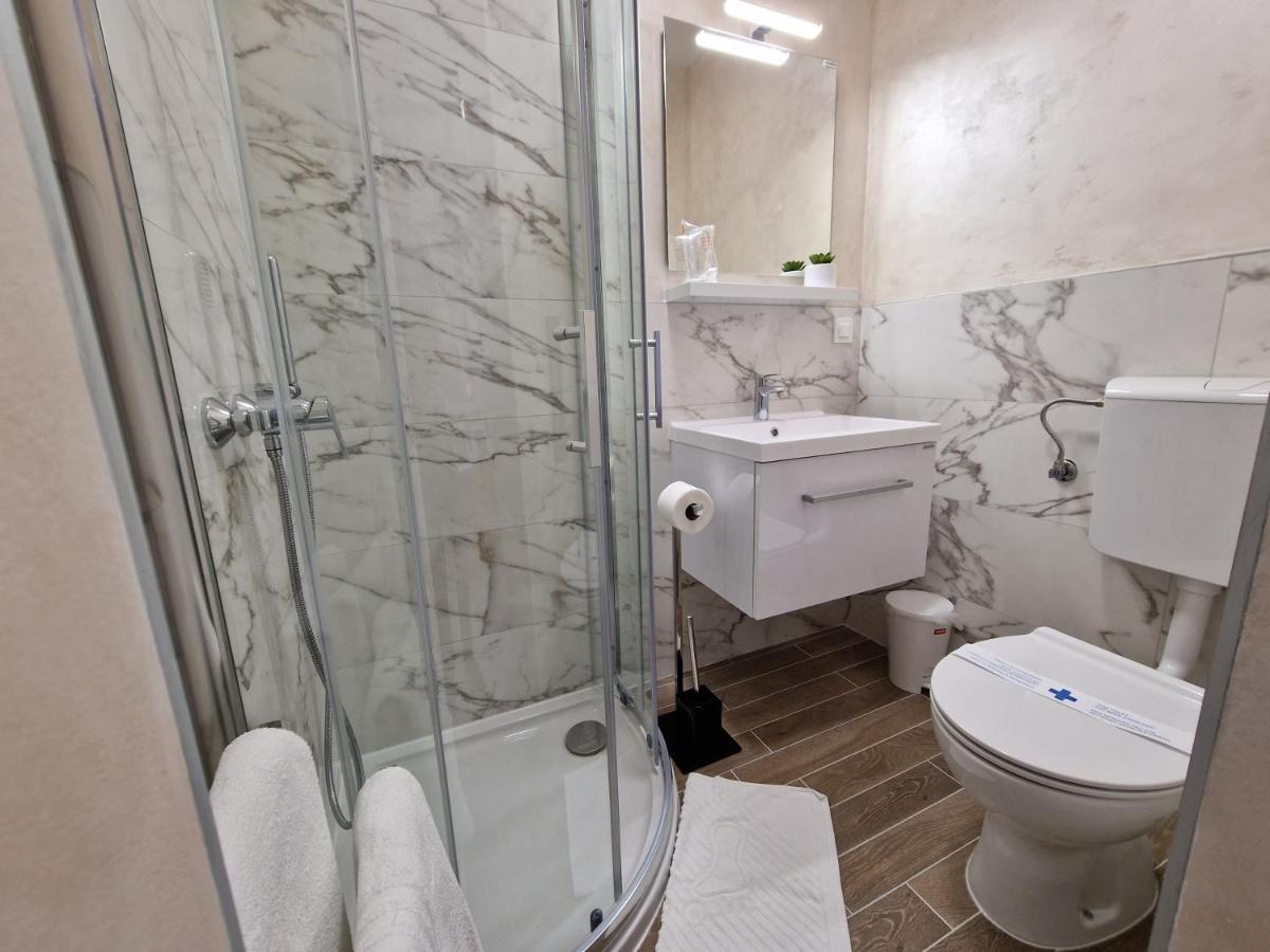 Apartments By The Sea Kampor, Rab - 5037 Εξωτερικό φωτογραφία